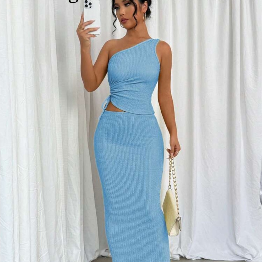 Two piece skirt set. Baby Blue. Small.